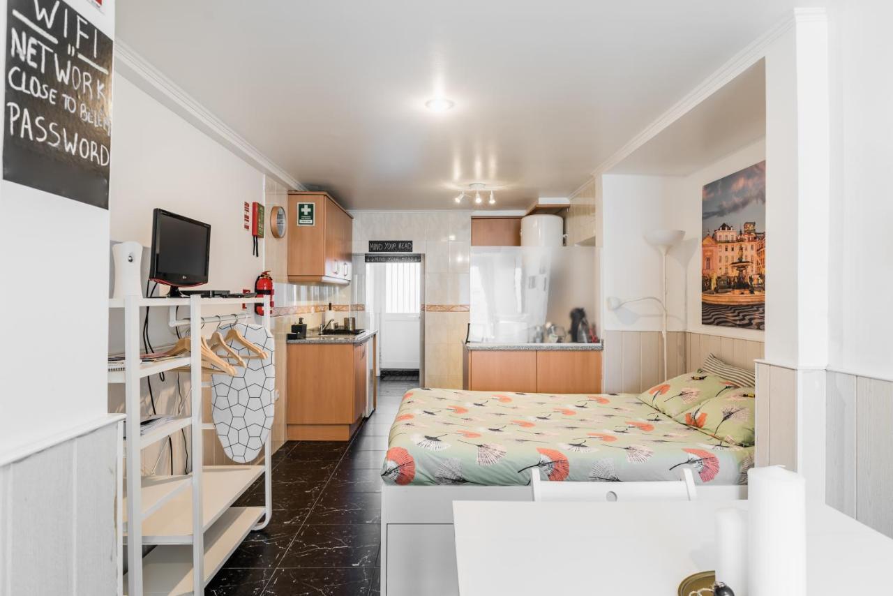 Close To Belém, With A Terrace Ii Appartement Lisboa